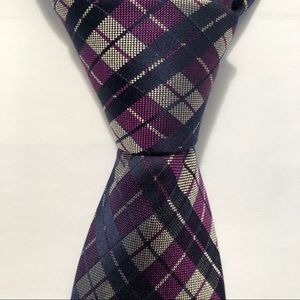 3/$20 💥Sondergaard check 100% silk tie